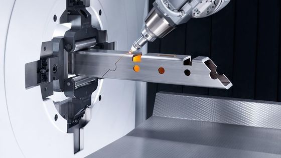 Bon bon service Système de contrôle FSCUT Tube machine de découpe laser pour la performance