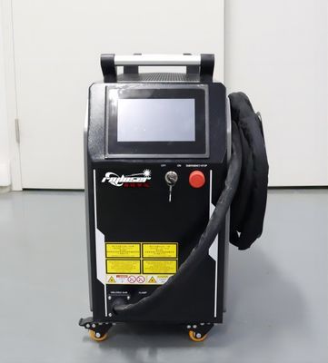 Coupe et nettoyage de soudage 3 en 1 machine laser avec type laser à fibre continue