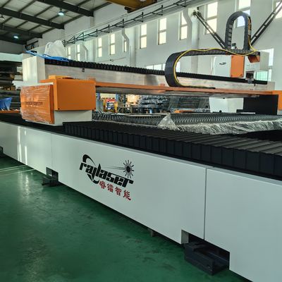 Précision et précision 3kw 6kw 8kw 12kw 15kw 20kw 30kw Machines de découpe laser à fibre CNC à haute puissance