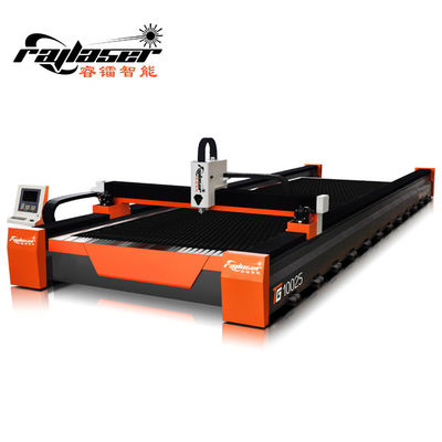 La machine de découpe laser de plaque métallique Raylaser 3015 de haute précision avec bonne qualité et assurance