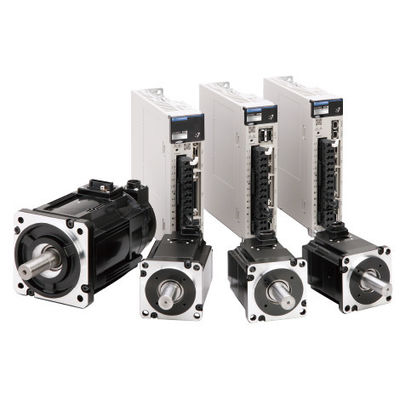 HIWIN Guiderail 2000w 3015 4 axes Machine de découpe laser à fibre métallique pour plaques et tuyaux en acier