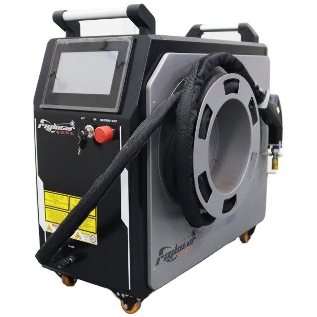 Soudeuse laser à fibre de cuivre en aluminium SS CS MS avec système de refroidissement à l'air 1500W